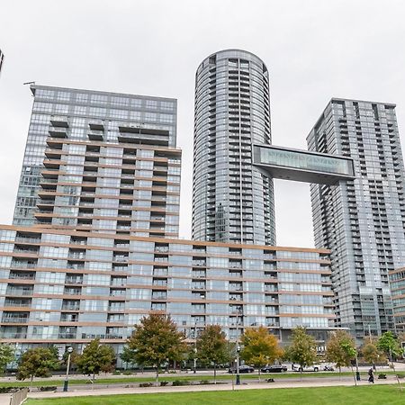 Globalstay Elegant Downtown Apartments Торонто Экстерьер фото