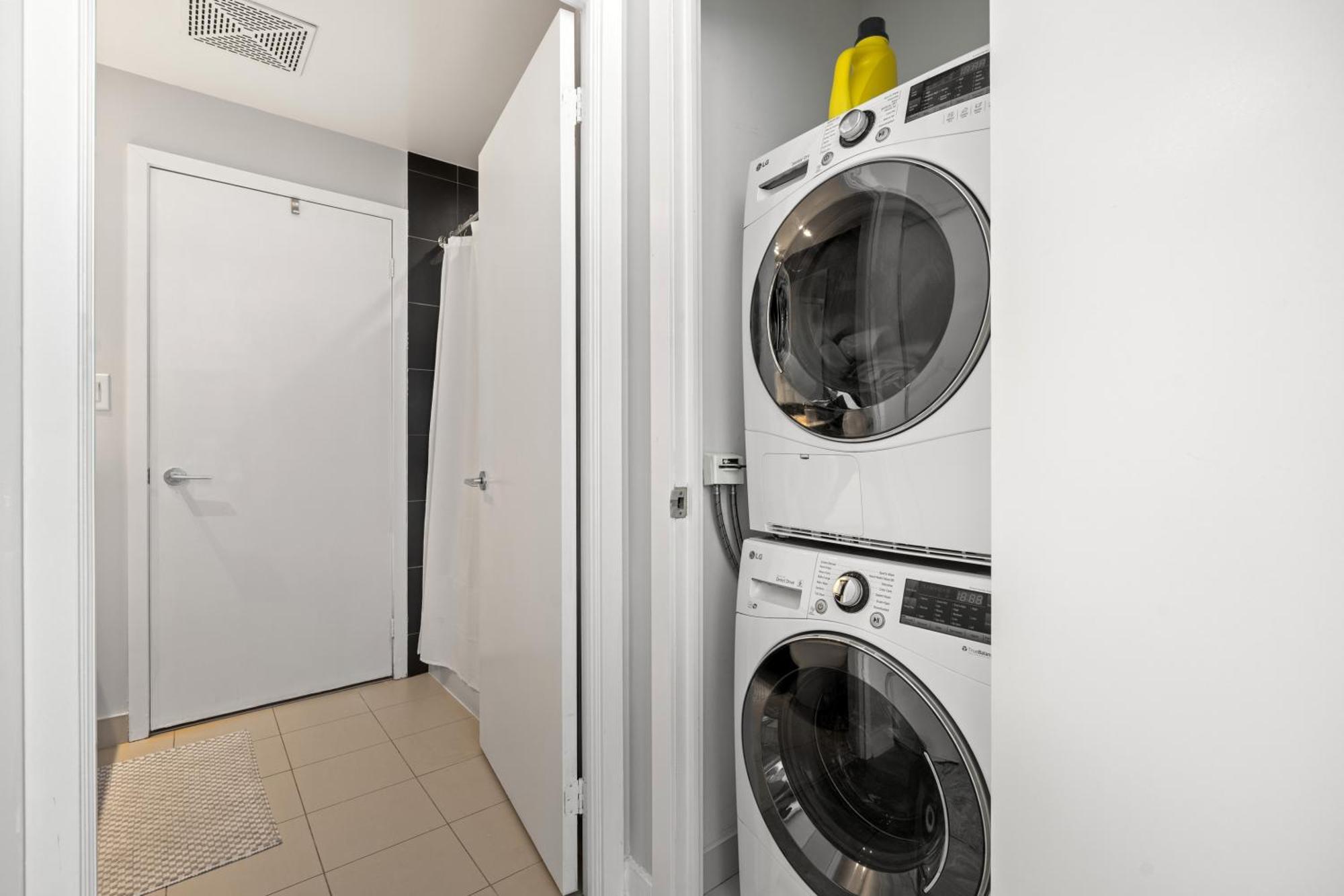 Globalstay Elegant Downtown Apartments Торонто Экстерьер фото