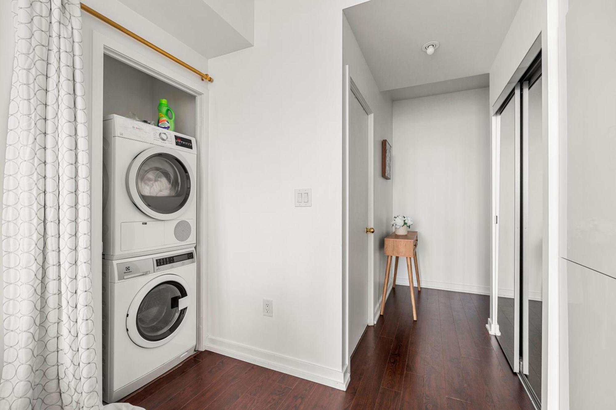 Globalstay Elegant Downtown Apartments Торонто Экстерьер фото