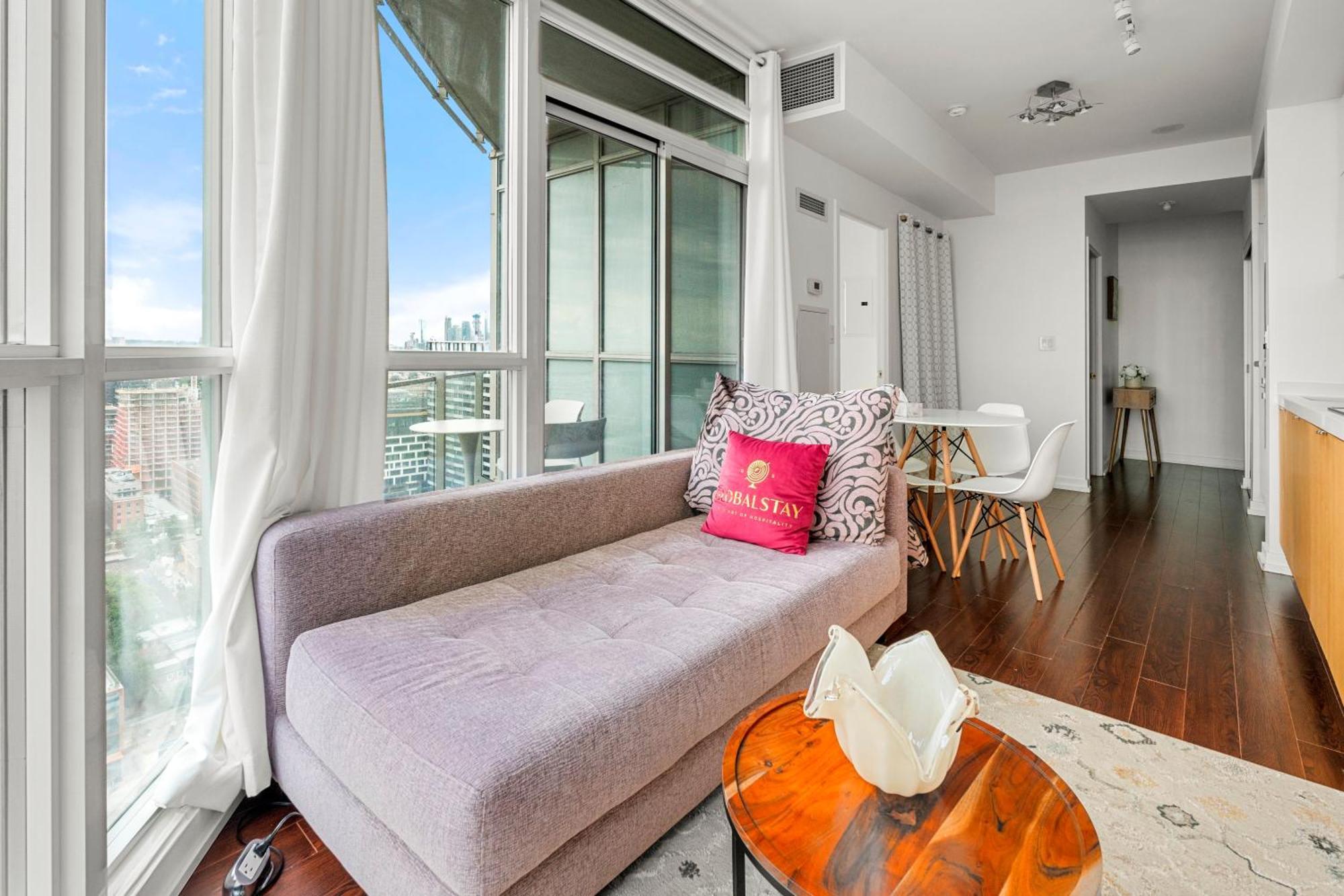 Globalstay Elegant Downtown Apartments Торонто Экстерьер фото