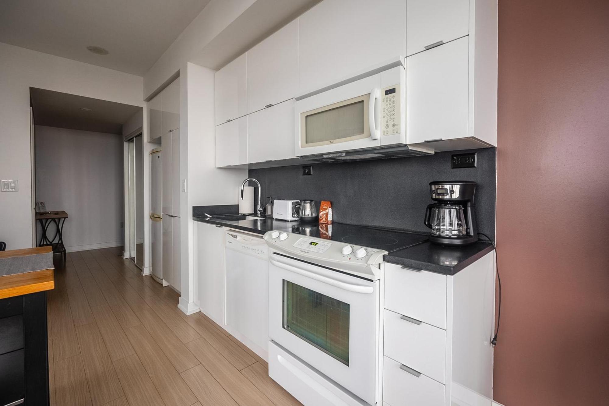 Globalstay Elegant Downtown Apartments Торонто Экстерьер фото